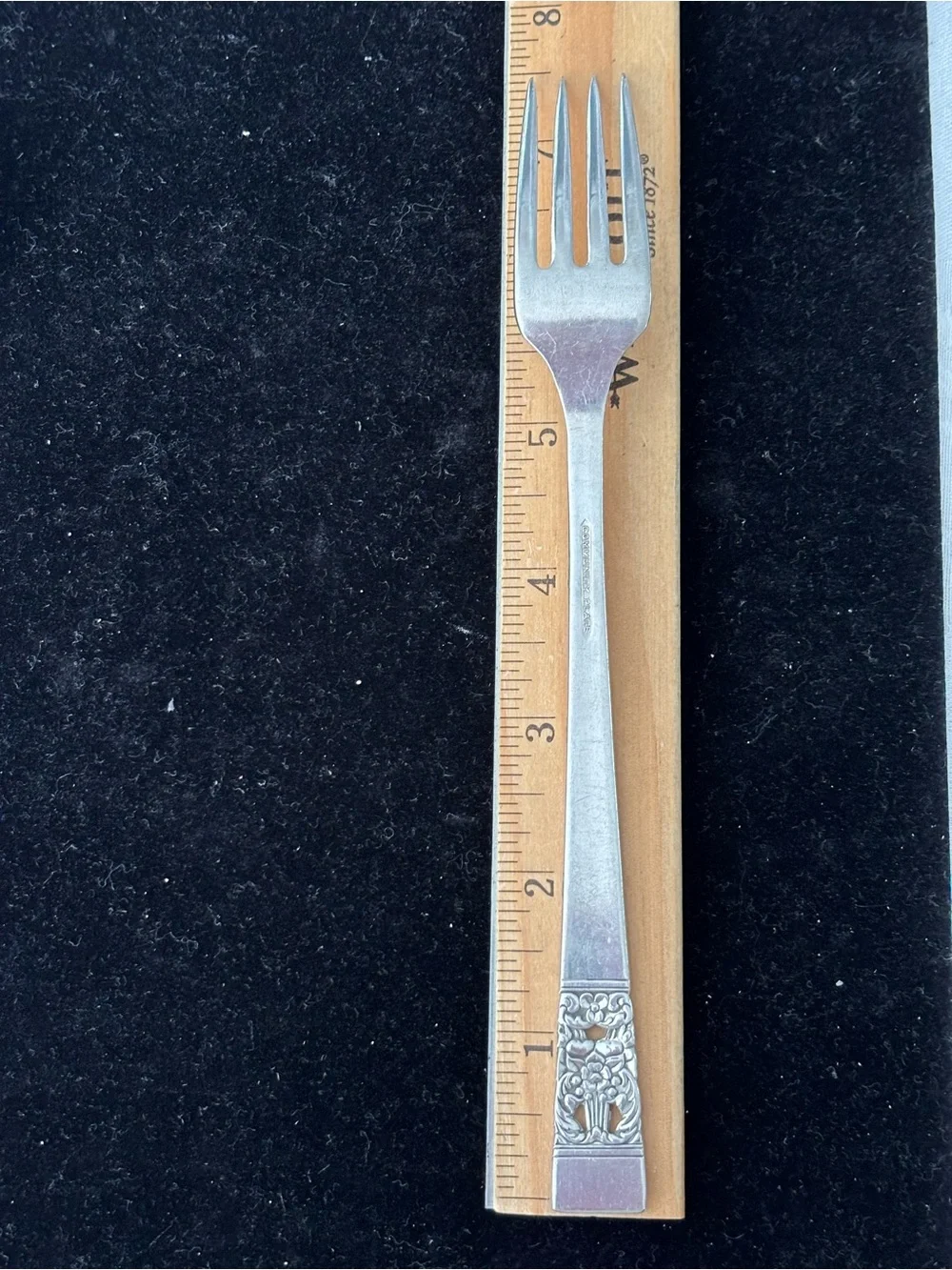 Community Plate, Coronation Flatware 4 Dinner Forks, Silverplate 7.50 Inches